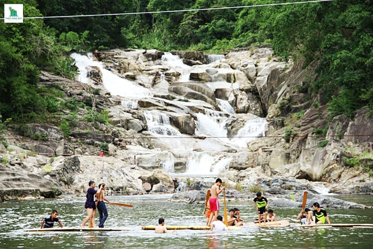 kinh-nghiem-du-lich-thac-yang-bay-nha-trang